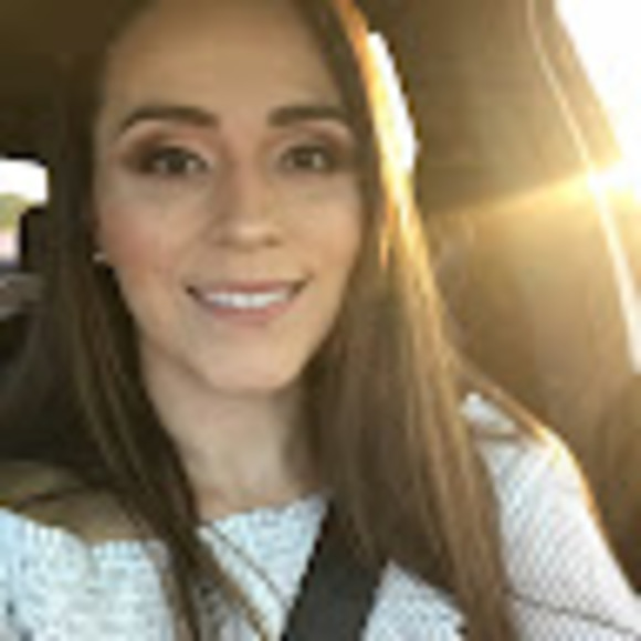 ana_daisy01
